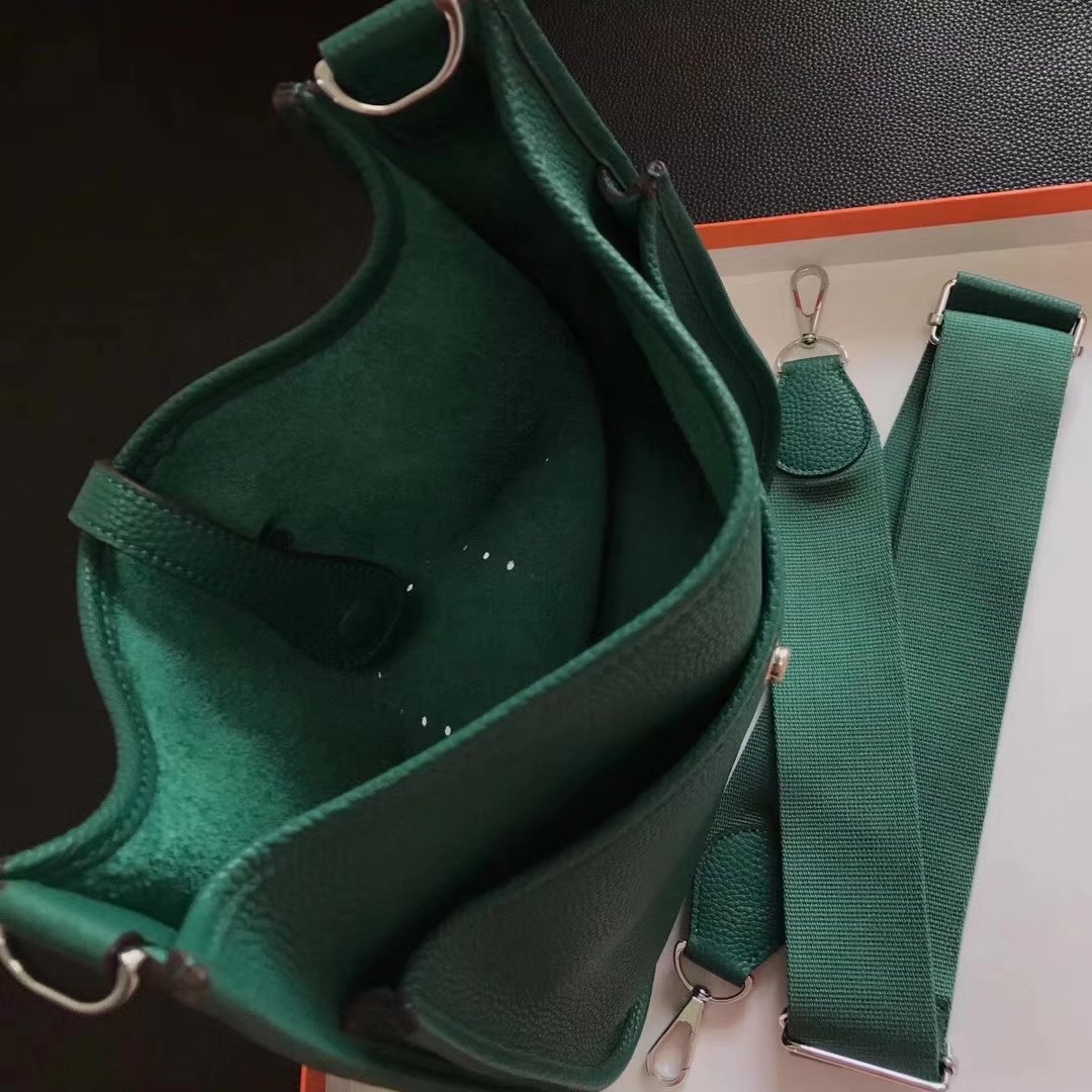 Hermes 28cm Evelyne Leather Bag Green