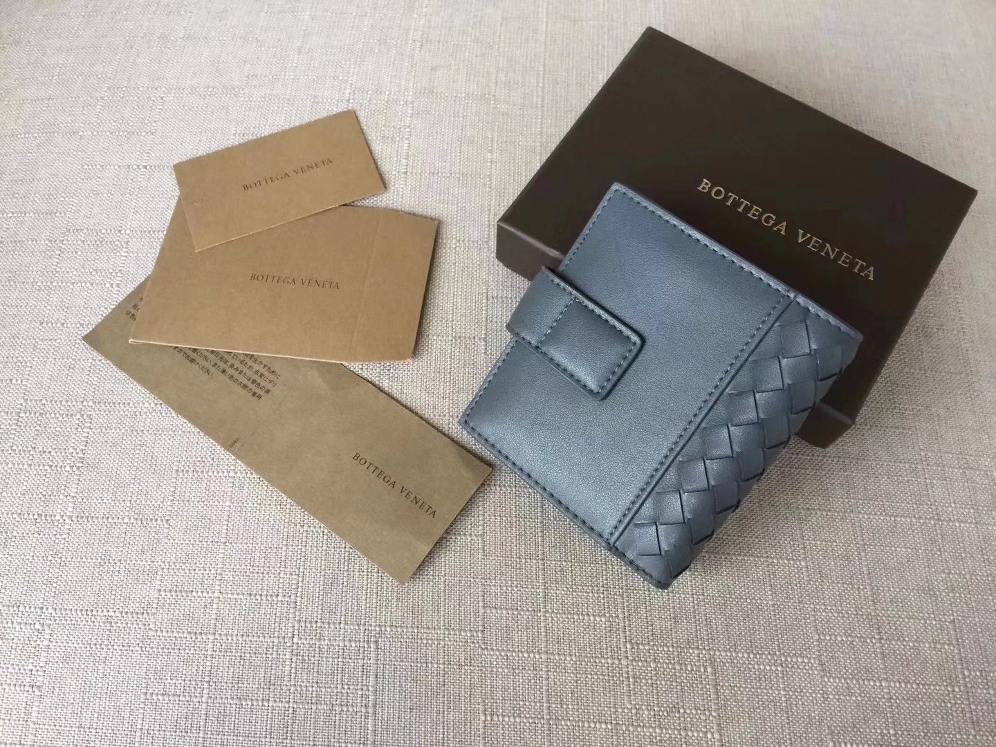 Bottega Veneta Intrecciato Nappa Leather Mini Wallet Krim