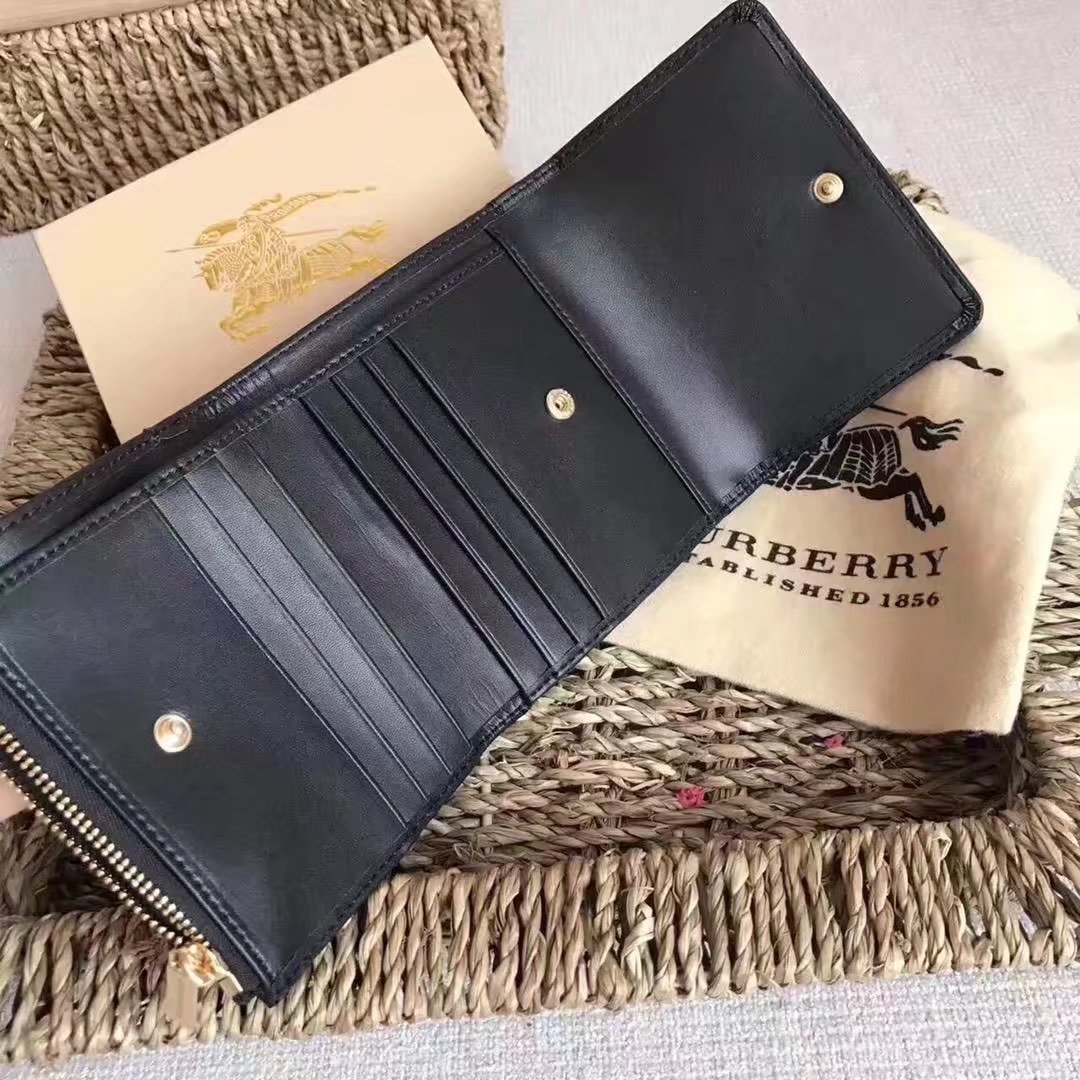 Burberry Haymarket Check and Leather Women Small Wallet