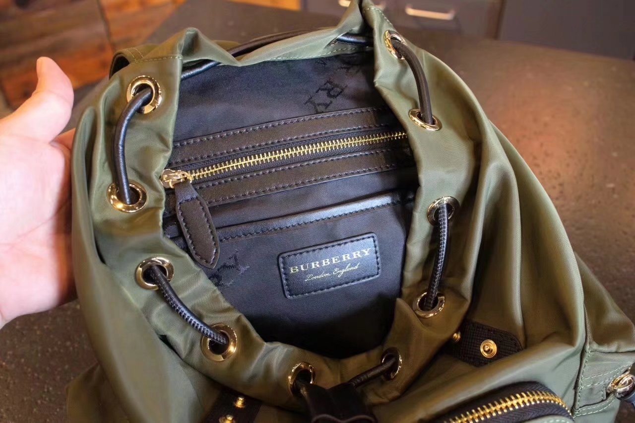 Burberry The Small Green Rucksack in Technical Nylon and Leather