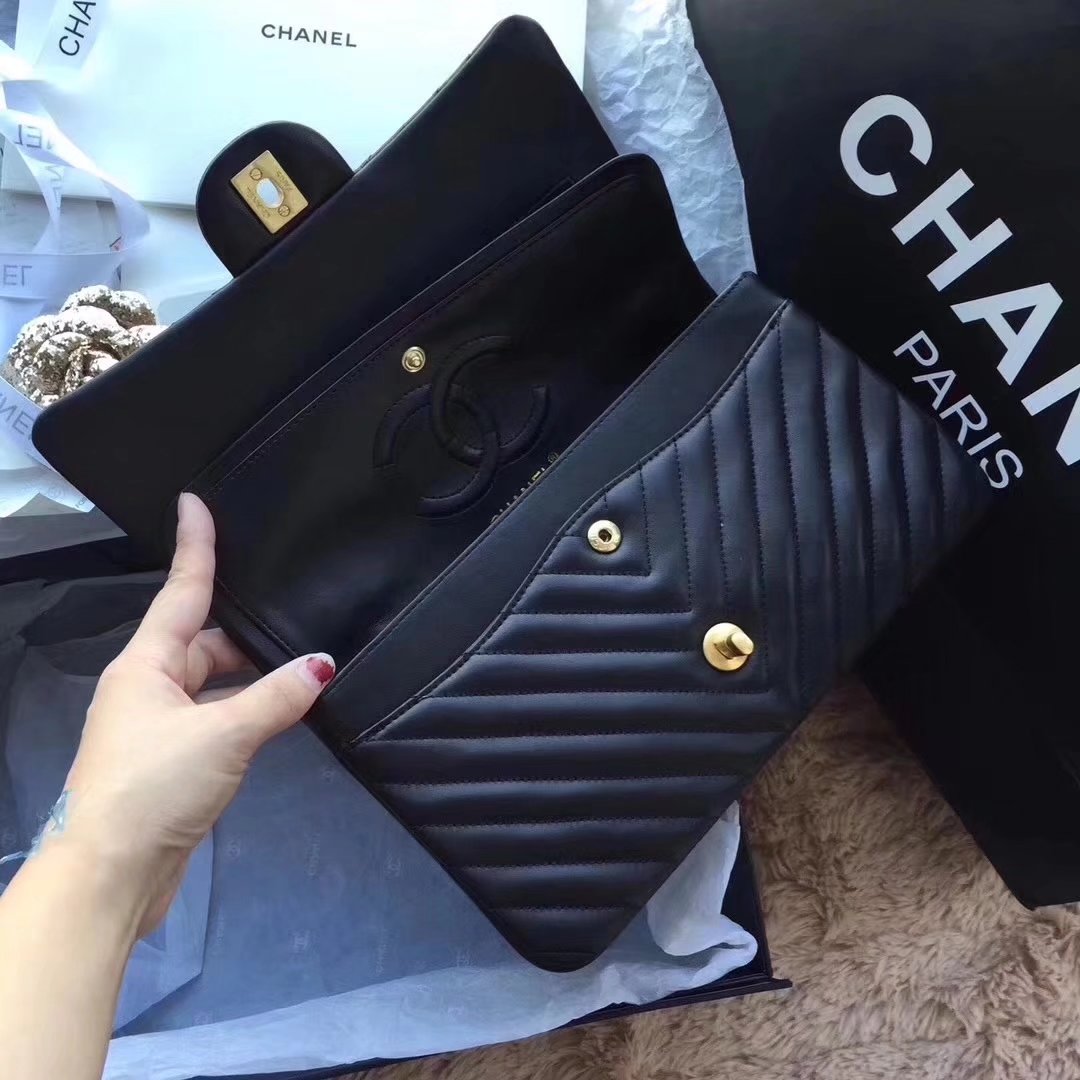 Chanel Chevron Flap 25cm in Black Lambskin Bag