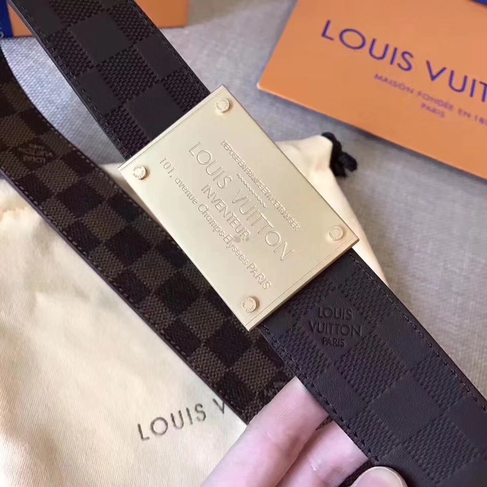 Cheap Louis Vuitton Men Reversible Leather Belt With Gold Buckle 028