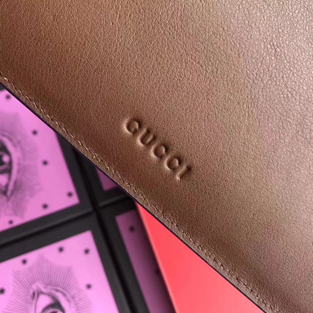 Gucci 鈥庘€?31416 Embroidered GG Supreme Women Pouch Bee