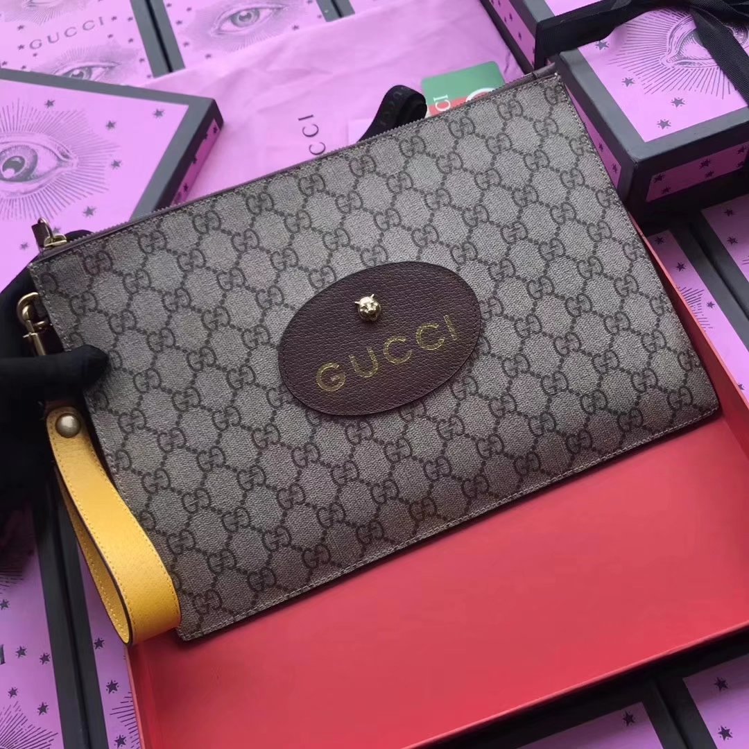 Gucci 鈥?73956 GG Supreme Men Neo Vintage GG Supreme Pouch