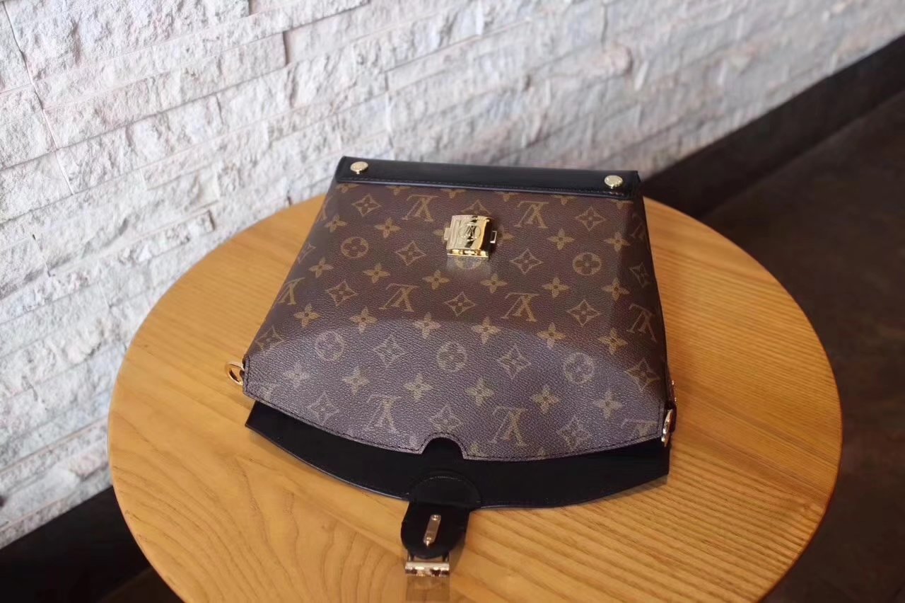 Louis Vuitton M43517 Bento Box BB Shoulder Bag Monogram and Monogram Reverse Coated Canvas