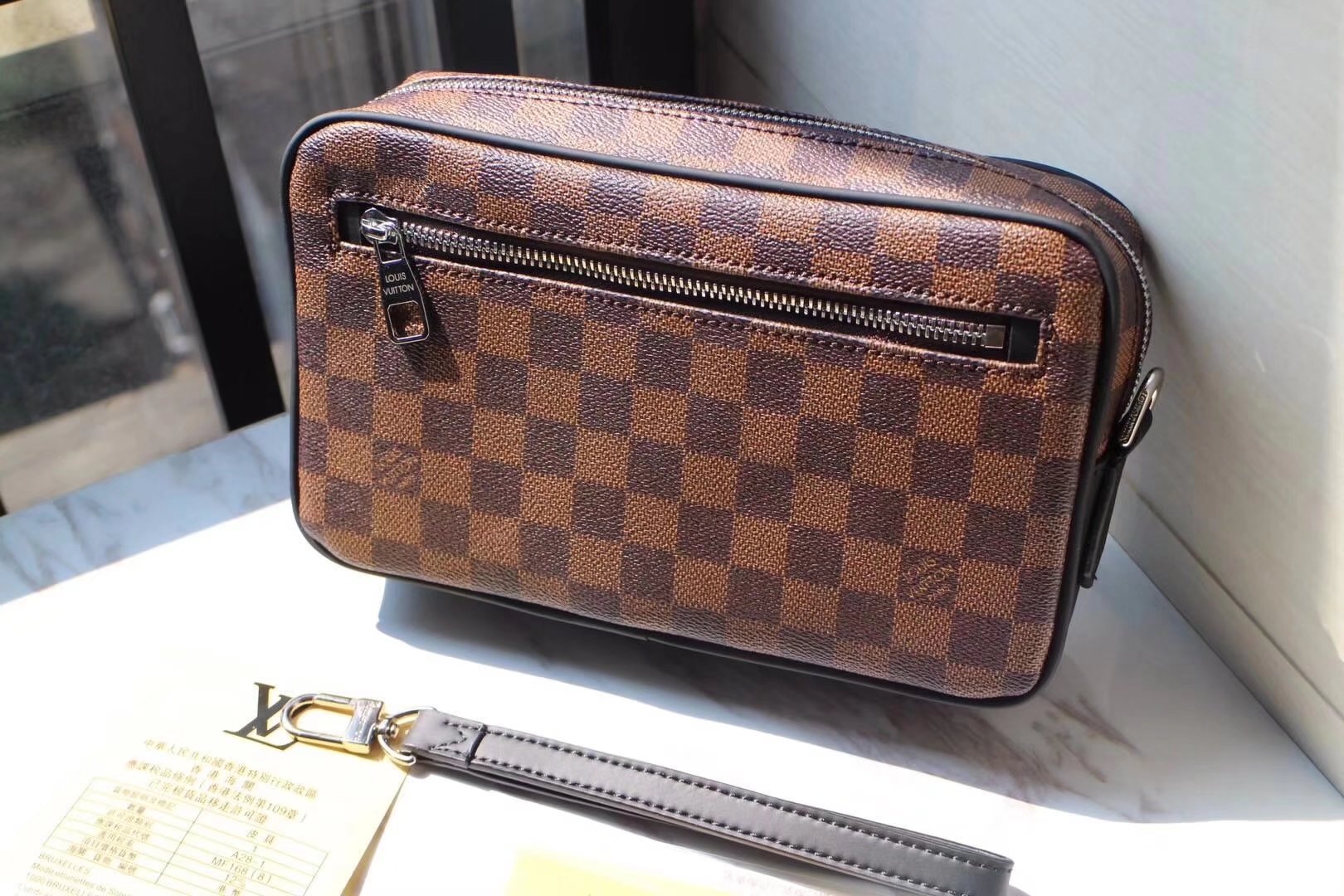 Louis Vuitton N41663 Men Kasai Clutch Damier Ebene