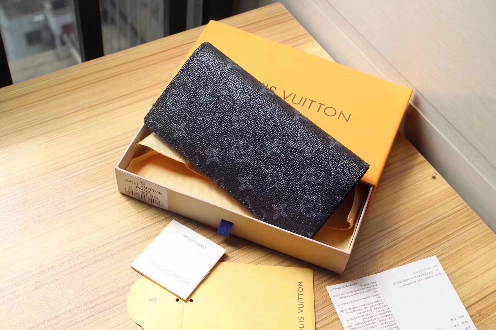 Louis Vuitton N66540 League Wallet Damier Graphite Coated