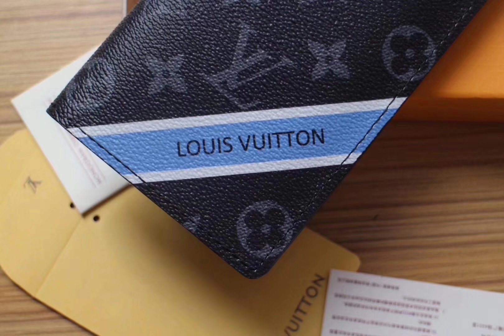 Louis Vuitton N66540 League Wallet Damier Graphite Coated