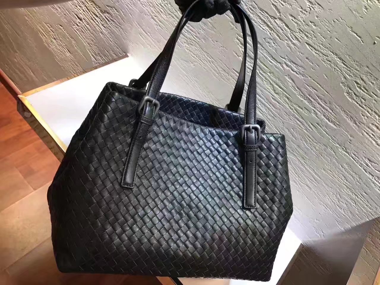 Bottega Veneta Large Tote Bag Intrecciato Nappa Black