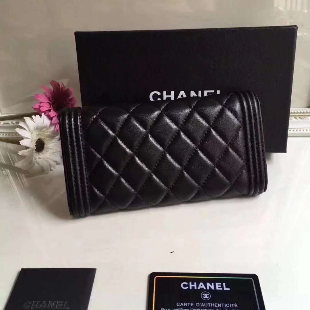 Boy Chanel Flap Wallet Lambskin Silver Tone Metal Black