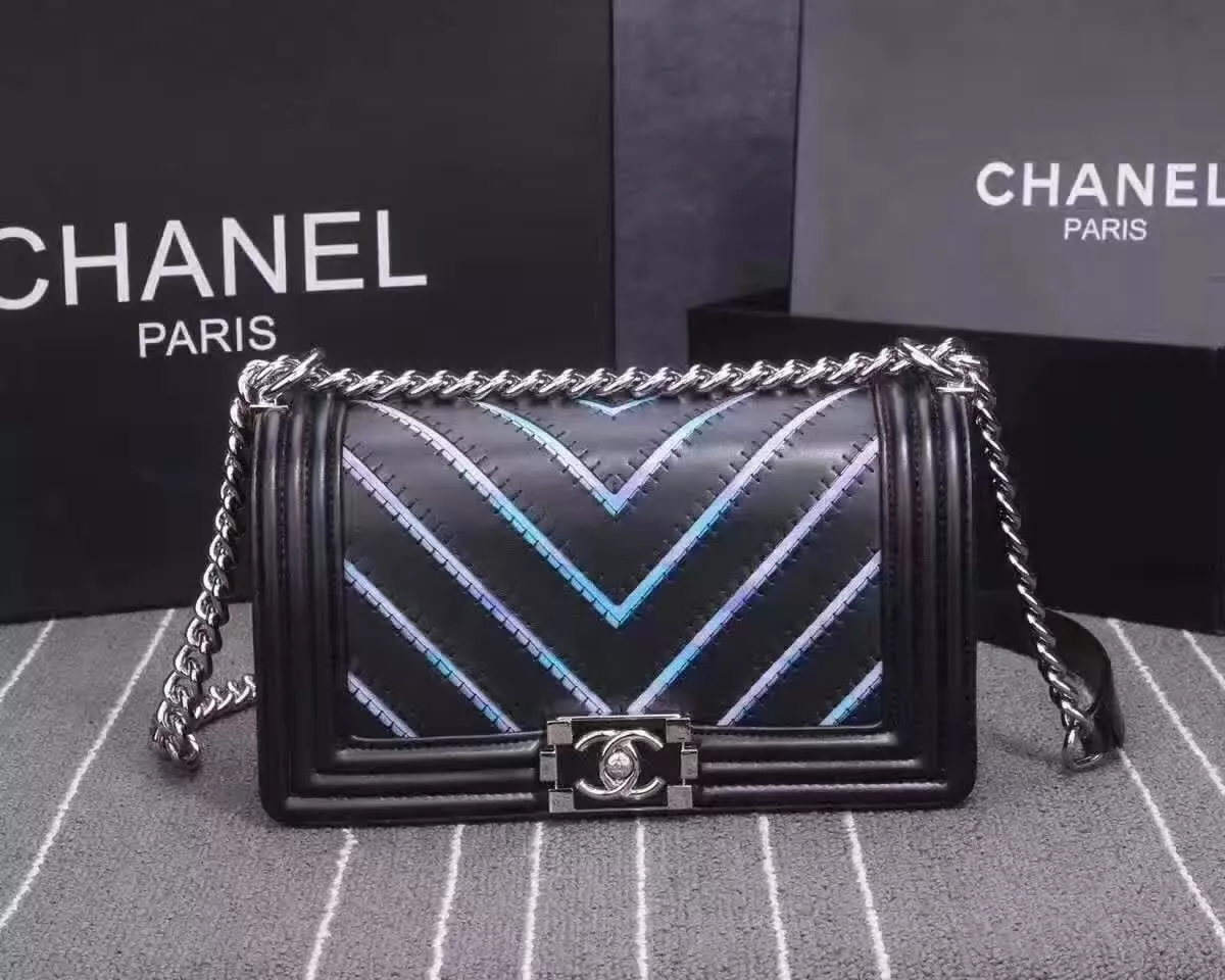 Chanel 8919 V Stitch Chain Shoulder Bag Leather Black