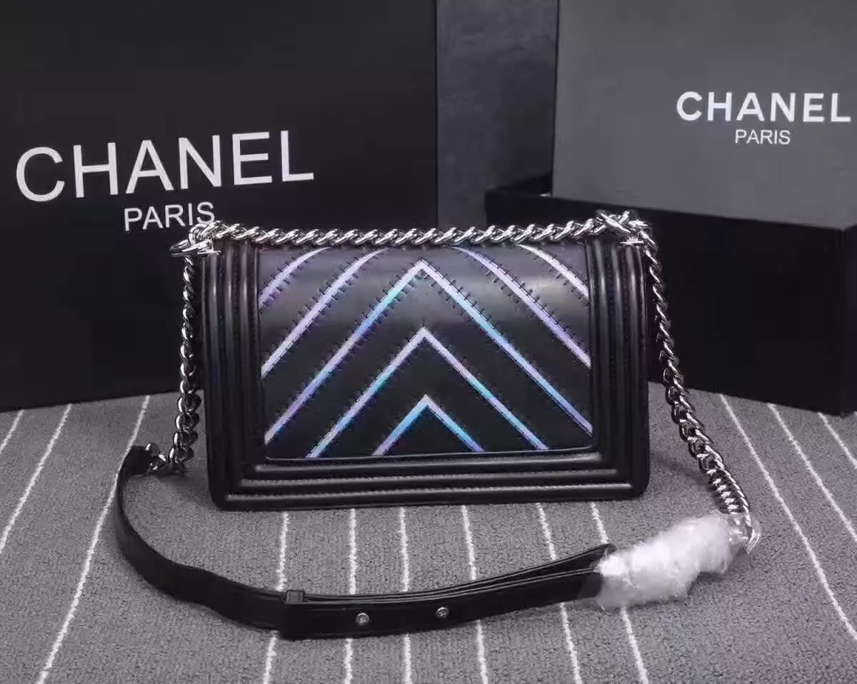 Chanel 8919 V Stitch Chain Shoulder Bag Leather Black