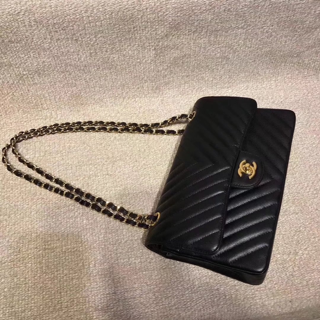 Chanel Chevron Flap 25cm in Black Lambskin Bag With Gold Tone Metal