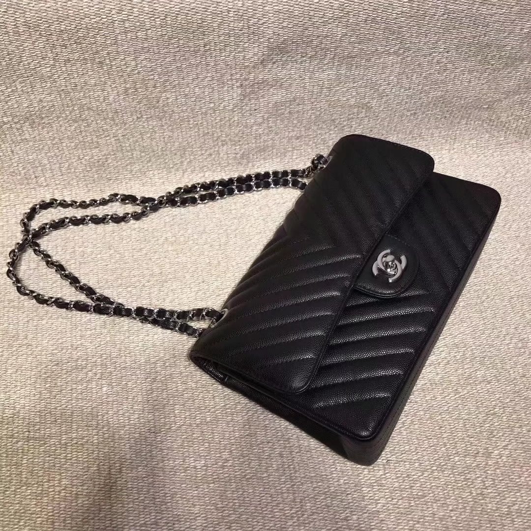 Chanel Chevron Flap 25cm in Black Lambskin Bag With Silver Tone Metal