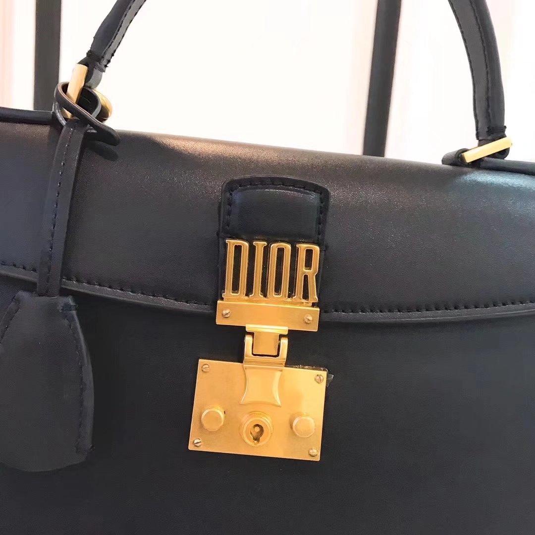 Dior Dioraddict Handbag in Black Grained Calfskin