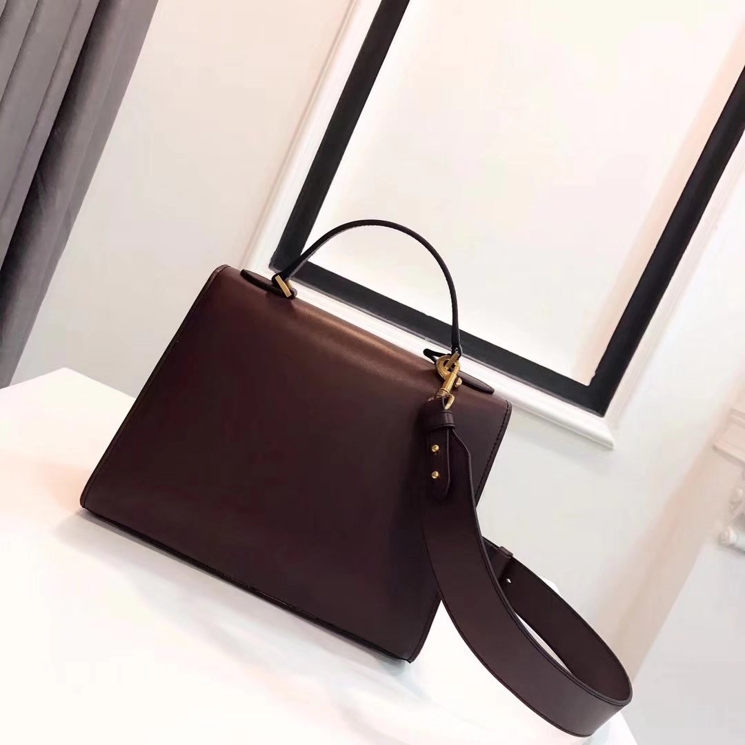 Dior Dioraddict Handbag in Brown Grained Calfskin