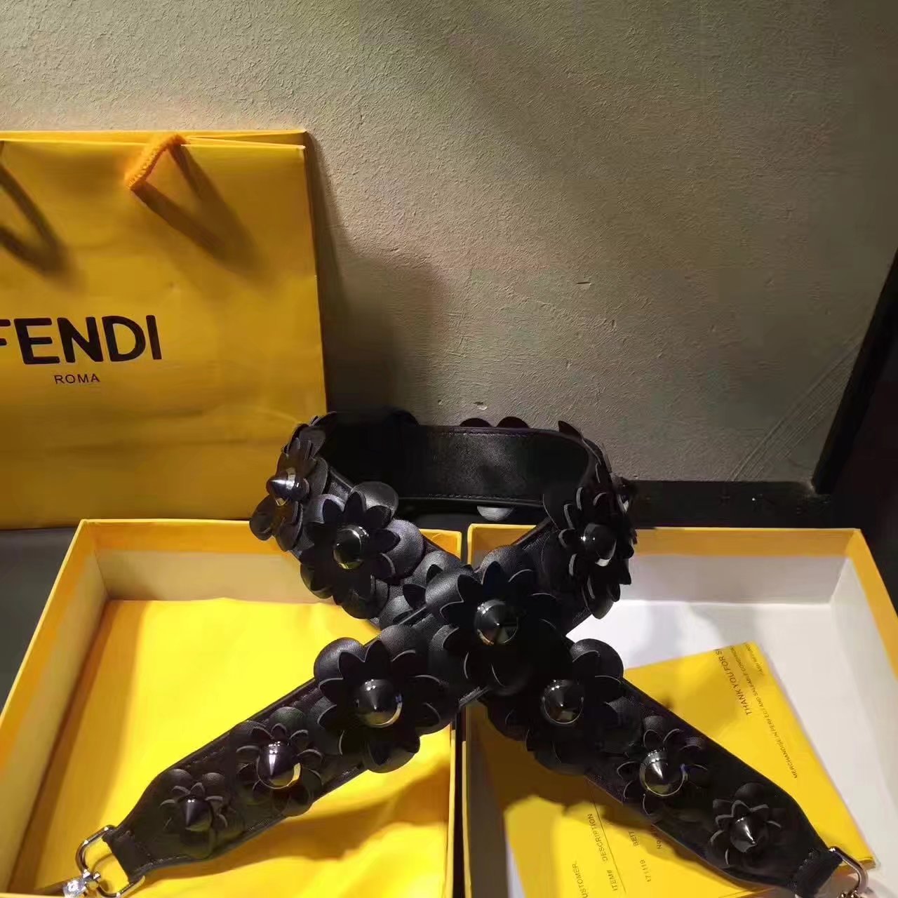 Fendi Strap You Interchangeable Black Leather Strap With Flowers