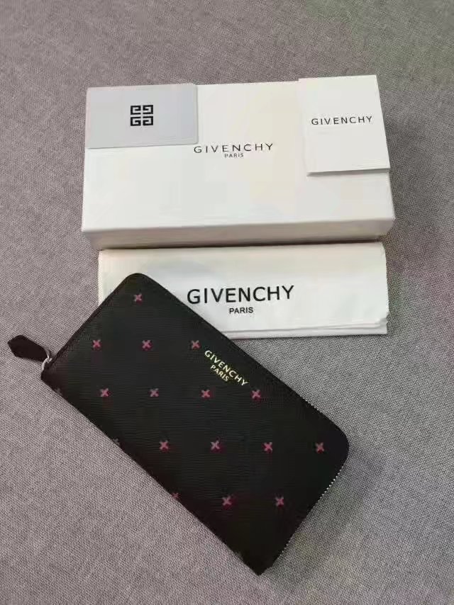 Givenchy G8001 New Zip Wallet Black