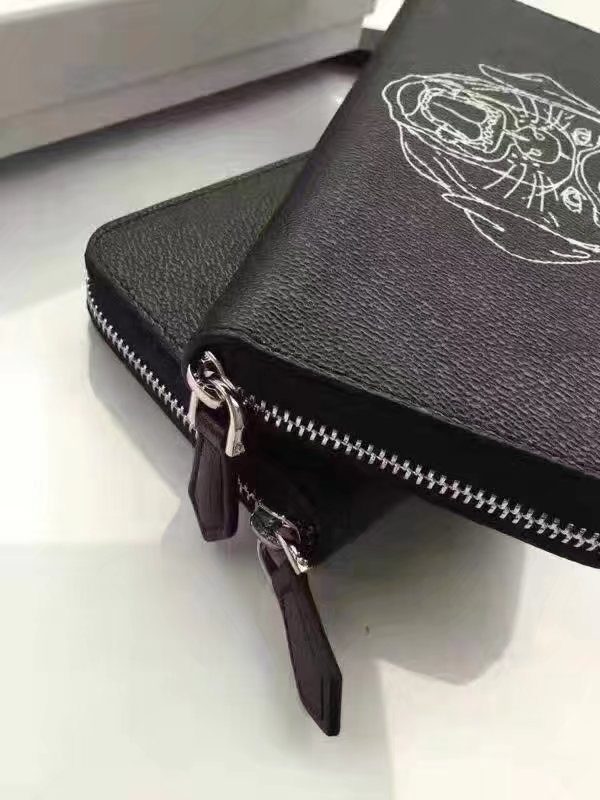 Givenchy G8005 New Zip Wallet Black