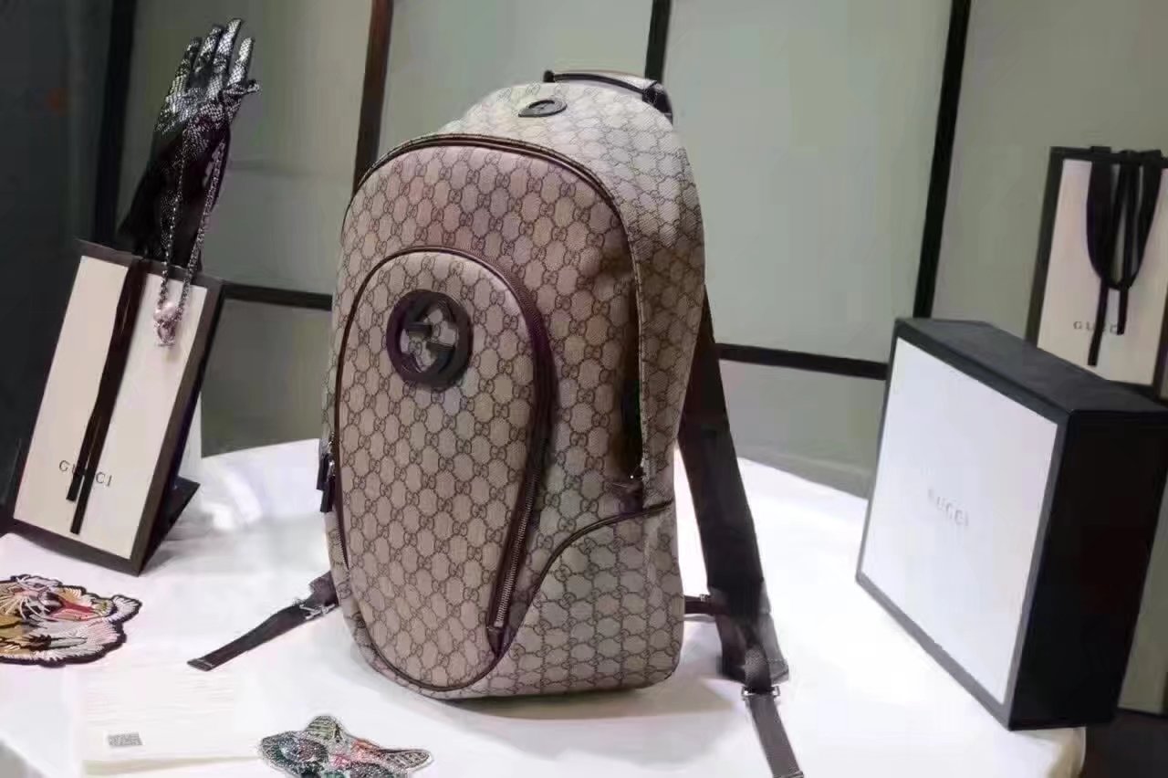 Gucci 223705 GG Supreme Canvas Backpack Coffee