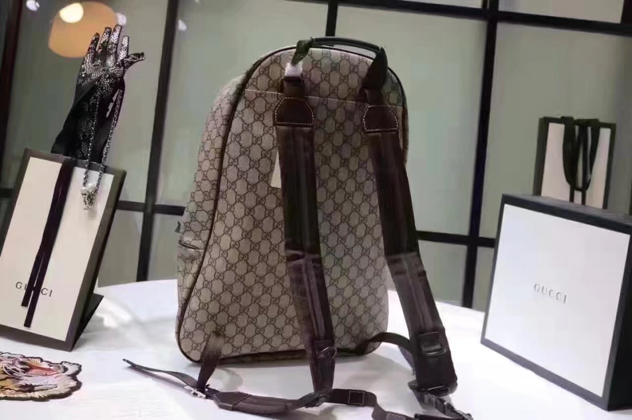 Gucci 223705 GG Supreme Canvas Backpack Coffee