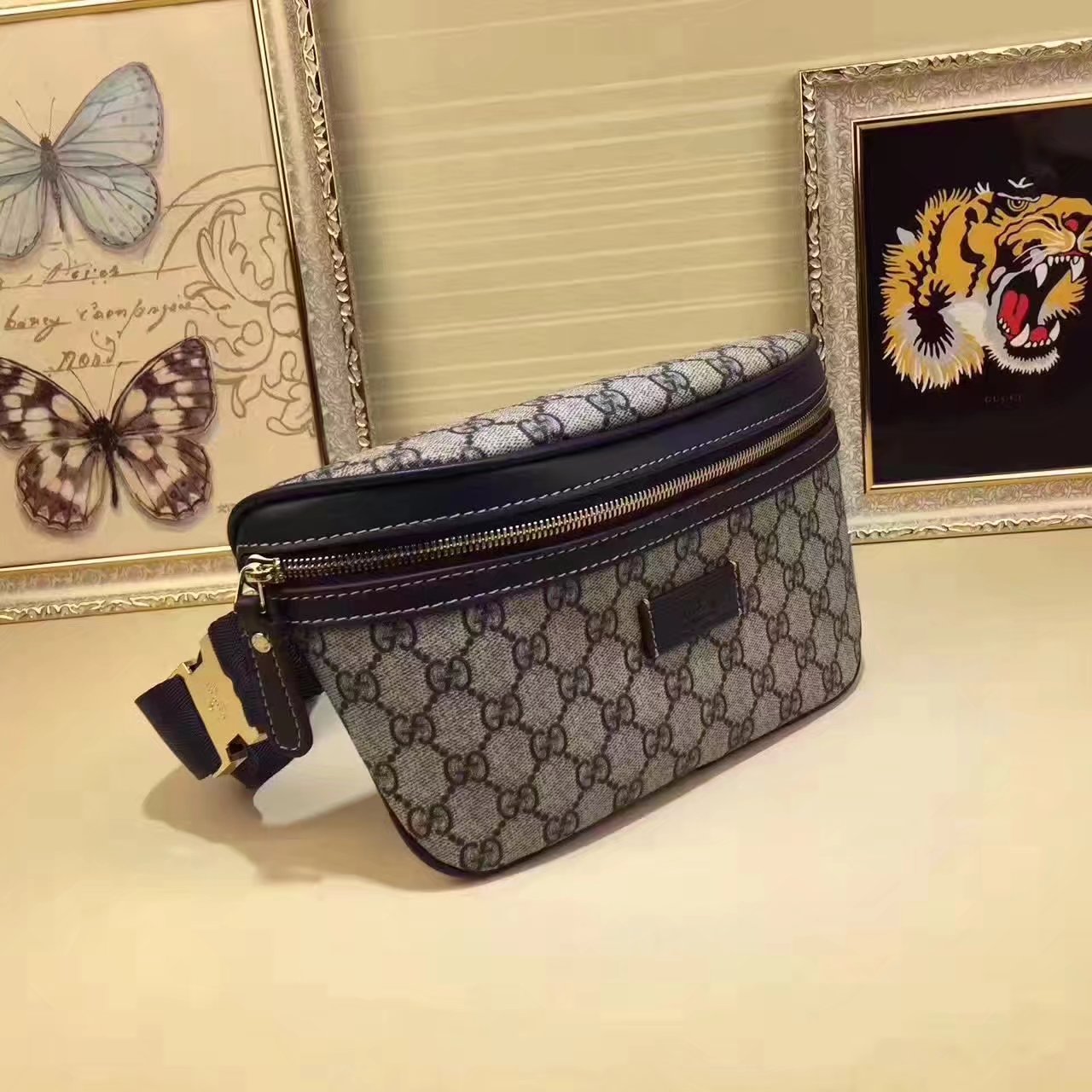 Gucci 233269 GG Supreme Waist Bag Blue