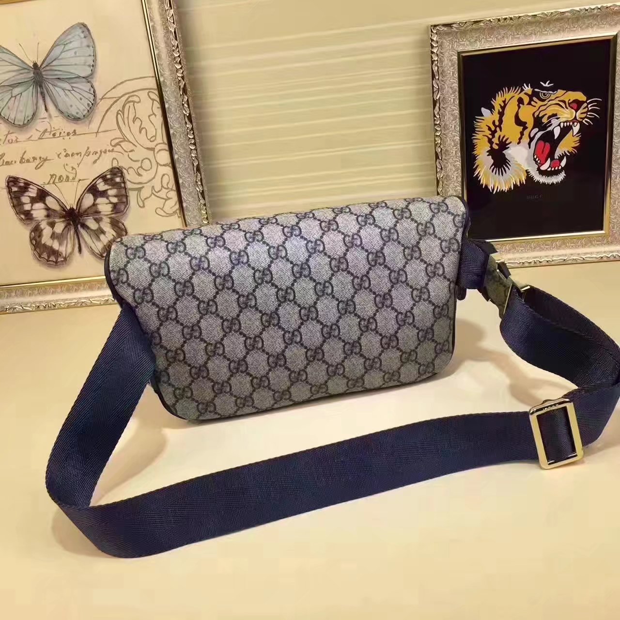 Gucci 233269 GG Supreme Waist Bag Blue