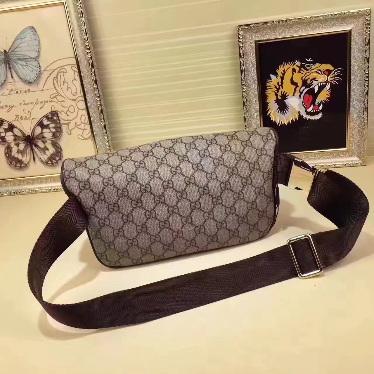 Gucci 233269 GG Supreme Waist Bag Coffee