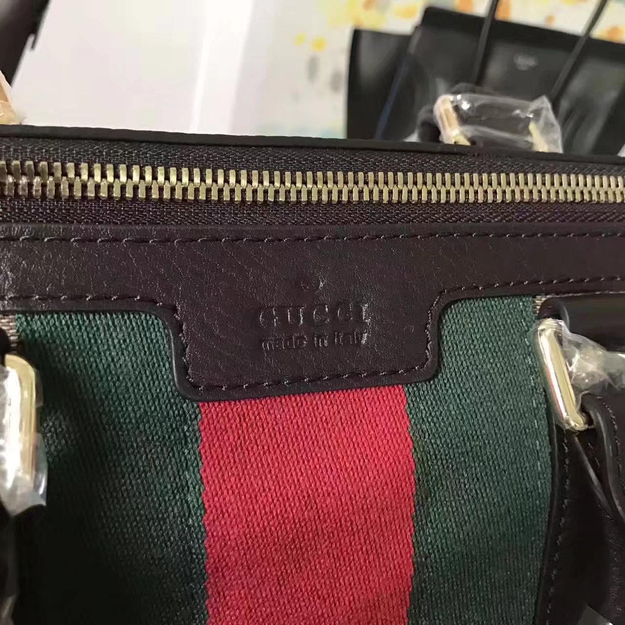 Gucci 247205 GG Supreme Tote Bag