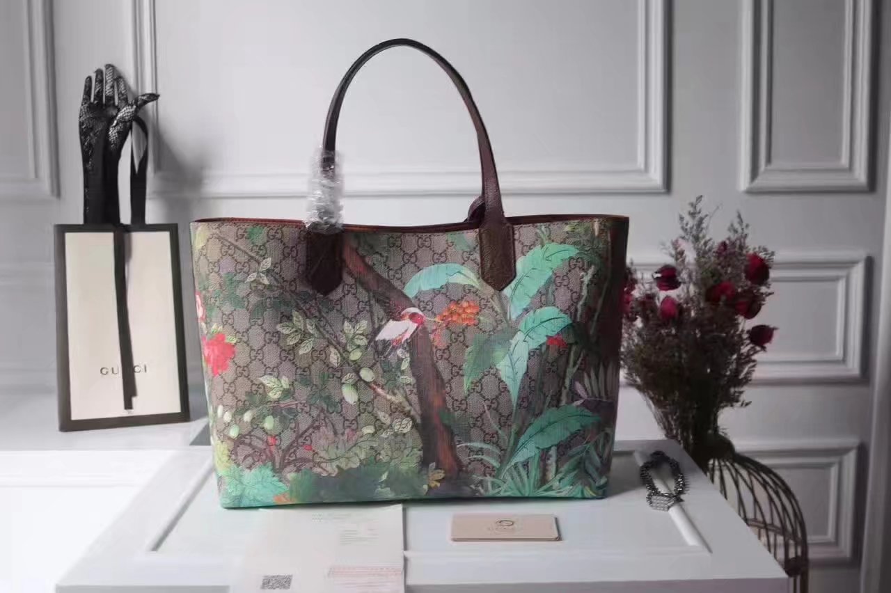 Gucci 412096 Tian GG Supreme Tote Brown