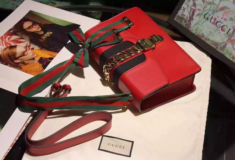 Gucci 431666 Sylvie Leather Mini Chain Bag Red