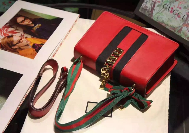 Gucci 431666 Sylvie Leather Mini Chain Bag Red