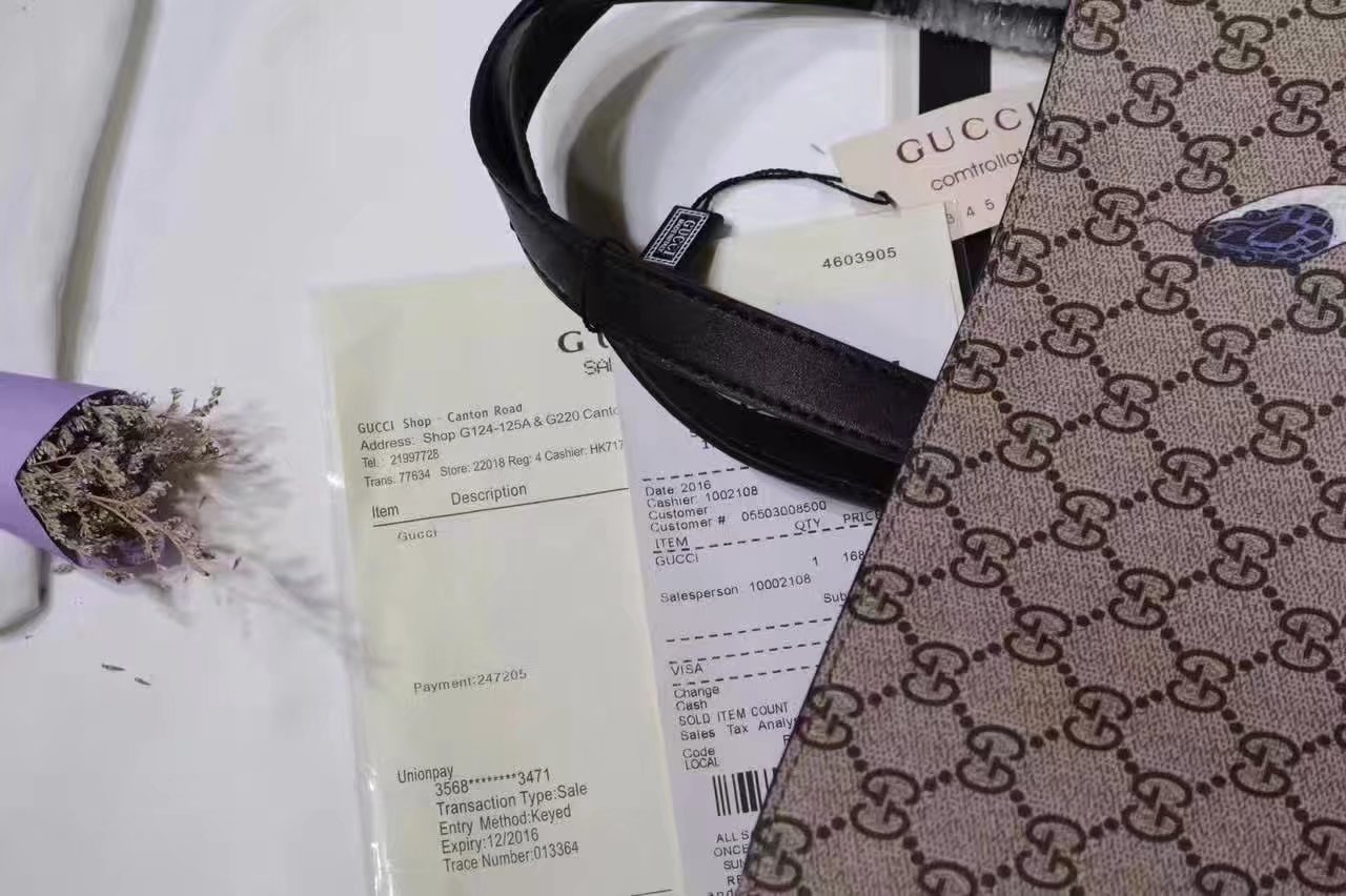 Gucci 450950 Snake Print Soft GG Supreme Tote