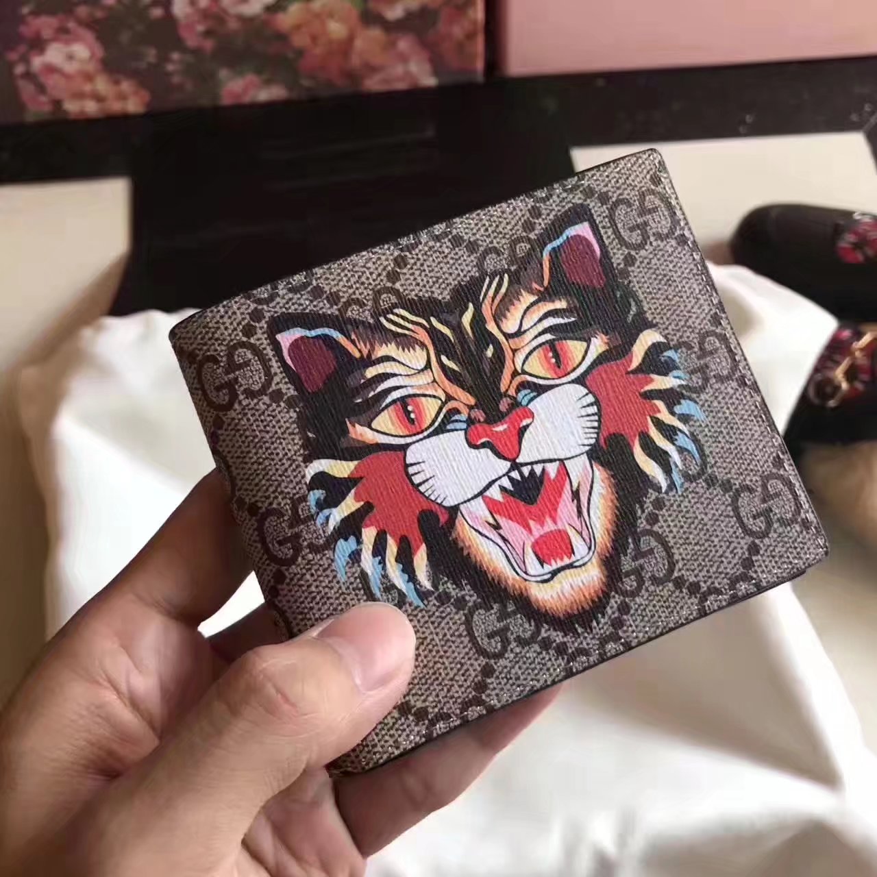 Gucci 451268 Angry Cat Print GG Supreme Wallet