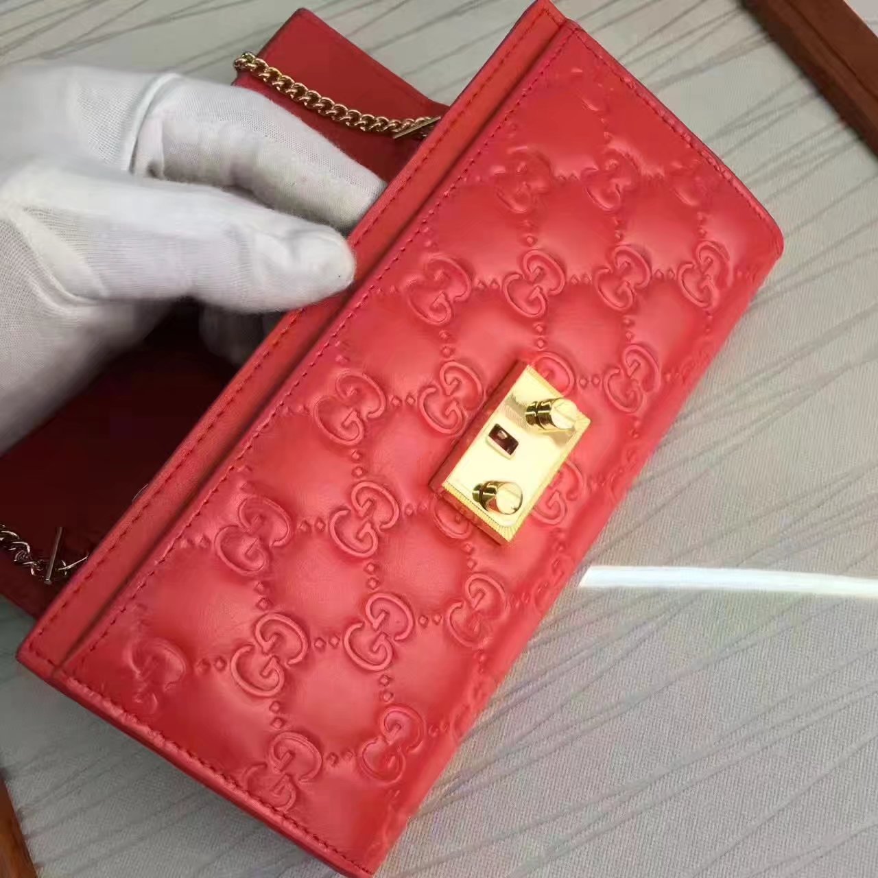 Gucci 453506 Padlock Continental Wallet Red