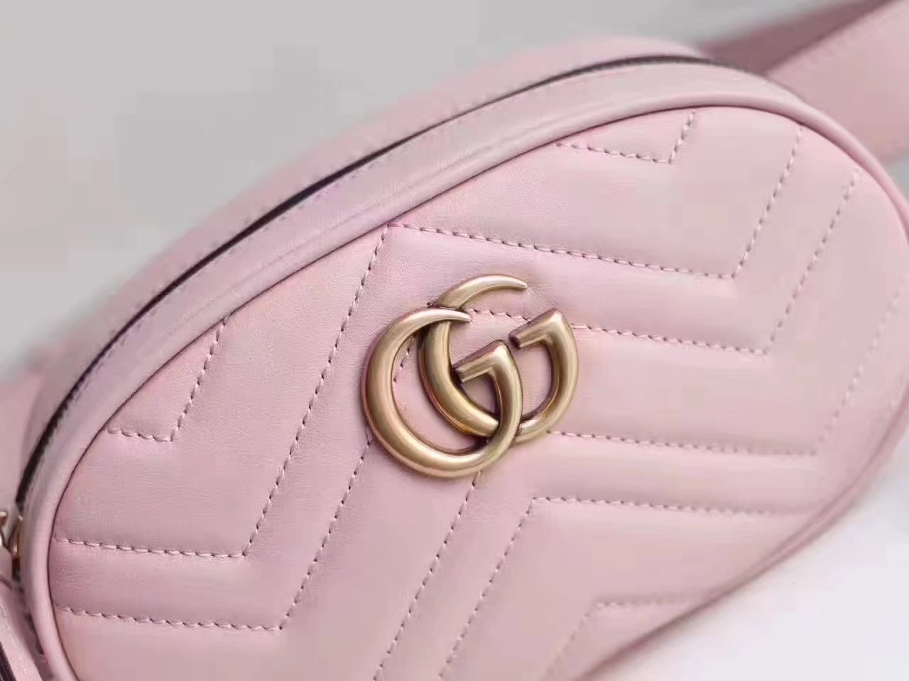 Gucci 476434 GG Marmont Matelasse Leather Belt Bag Pink