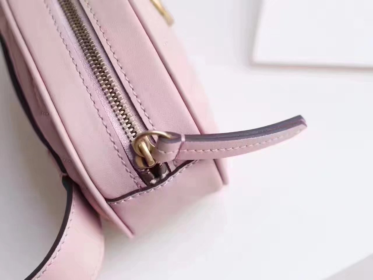 Gucci 476434 GG Marmont Matelasse Leather Belt Bag Pink