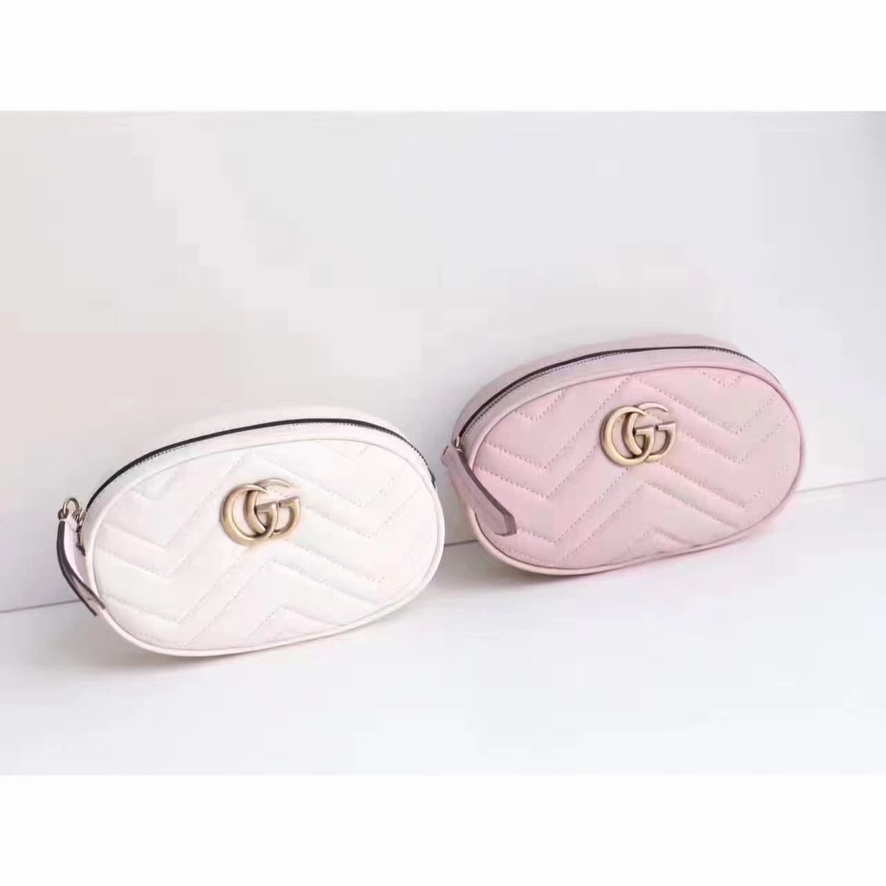 Gucci 476434 GG Marmont Matelass茅 Leather Belt Bag White