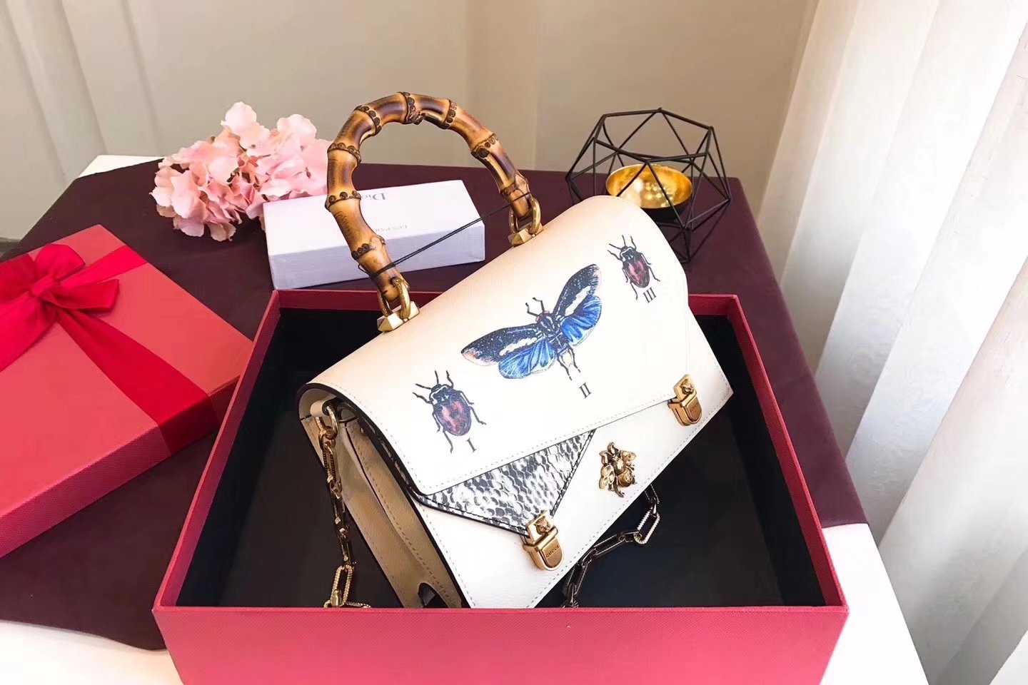 Gucci 488715 Ottilia Printed Insects Beetles Leather Small Top Handle White