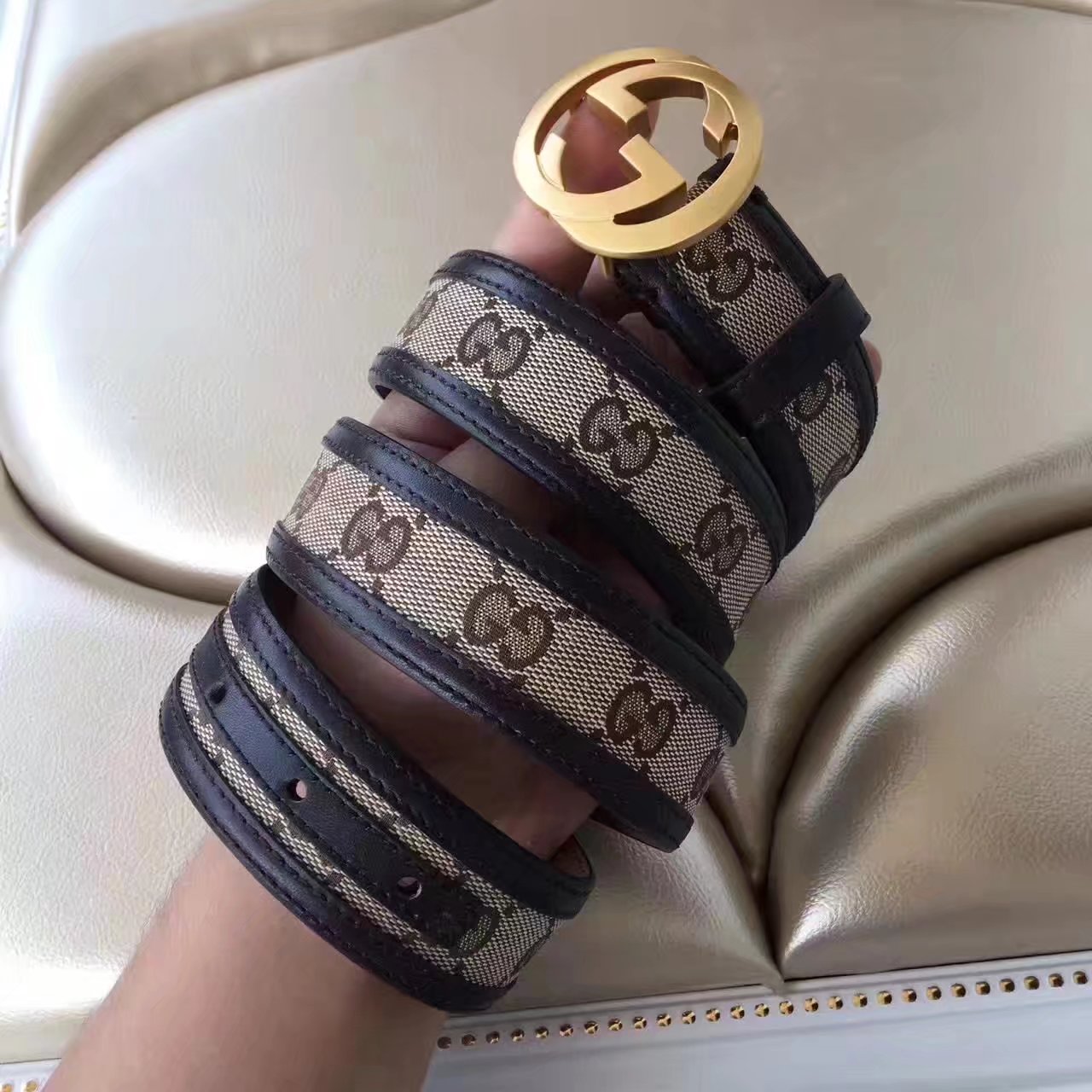 Gucci GG Supreme Leather Blet With Gold Double G Buckle