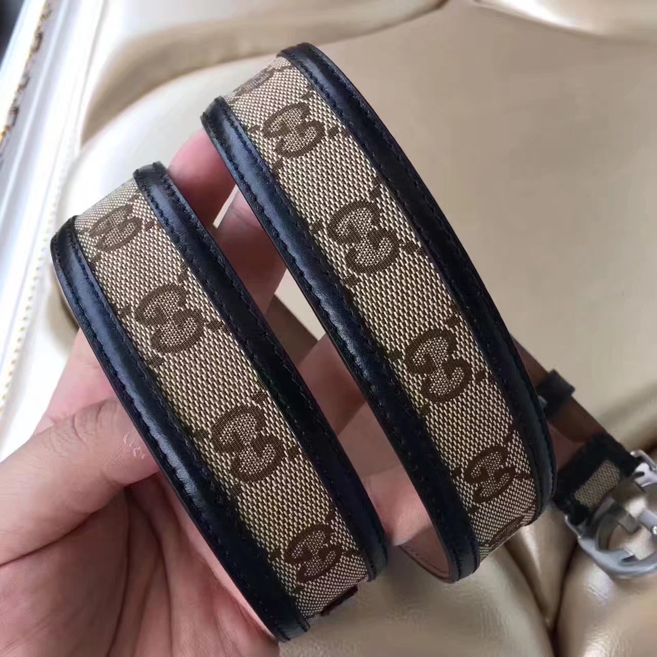 Gucci GG Supreme Leather Blet With Silver Double G Buckle