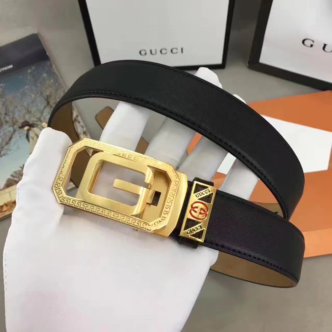 Gucci Leather Blet 3.4cm With Gold Double G Buckle 007