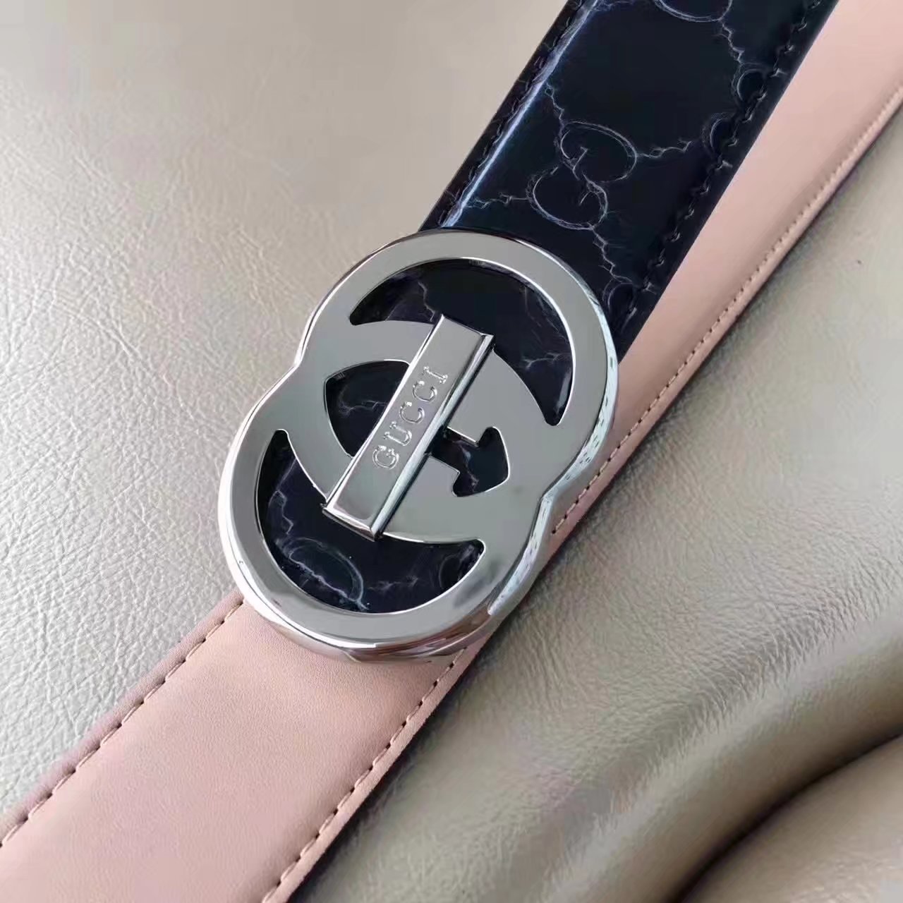 Gucci Leather Blet With Silver Double G Buckle 005