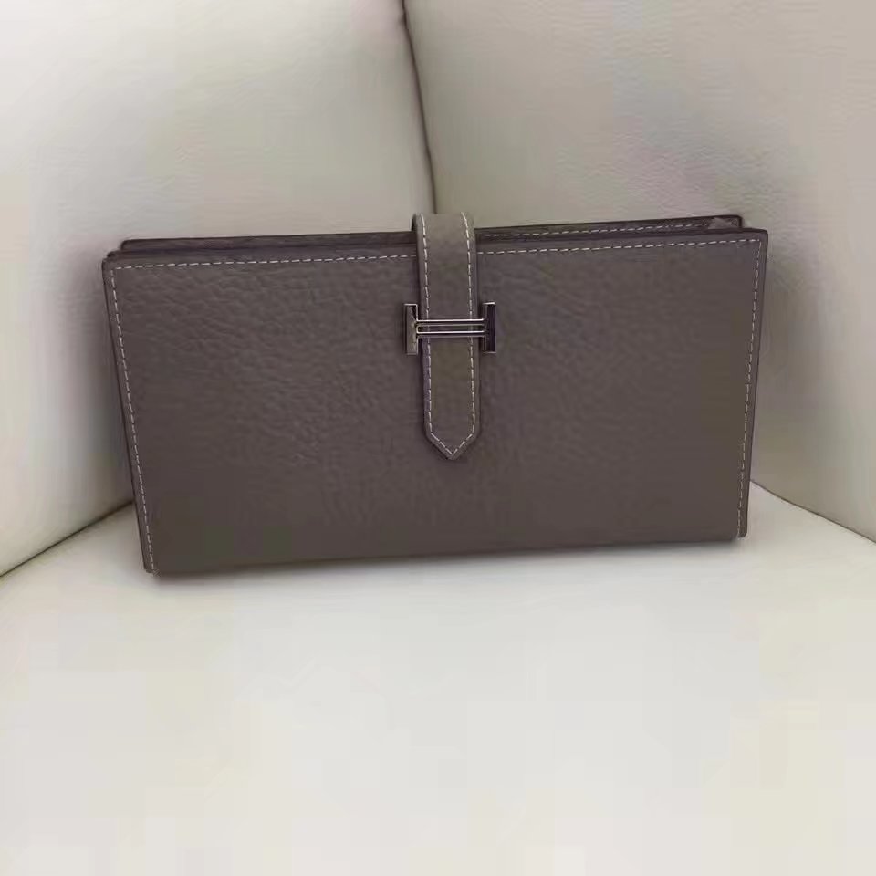 Hermes Bifold Bearn Wallet Color