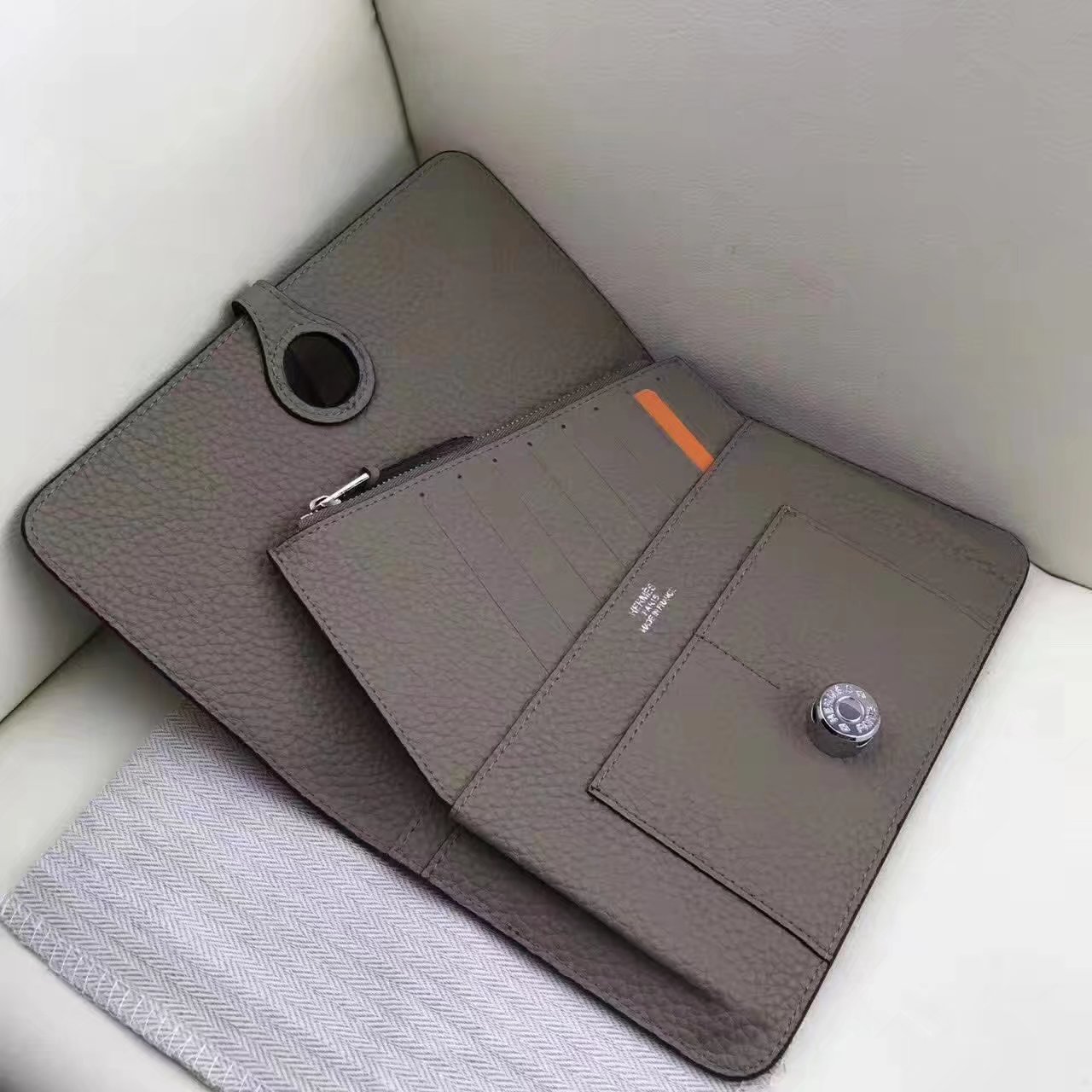 Hermes Dogon Compact Wallet Medium Grey