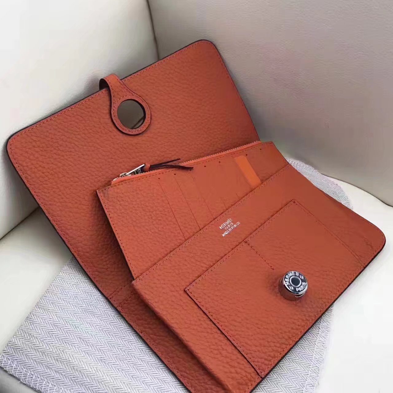 Hermes Dogon Compact Wallet Medium Orange