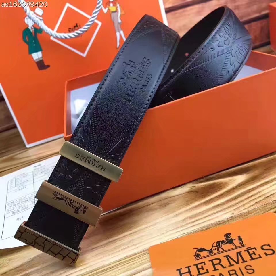 Hermes Leather Reversible Black Belt With Gold Buckle 012