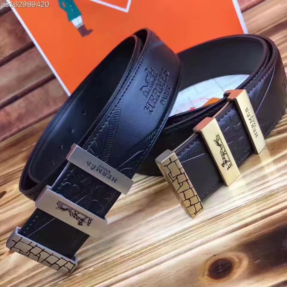 Hermes Leather Reversible Black Belt With Gold Buckle 012