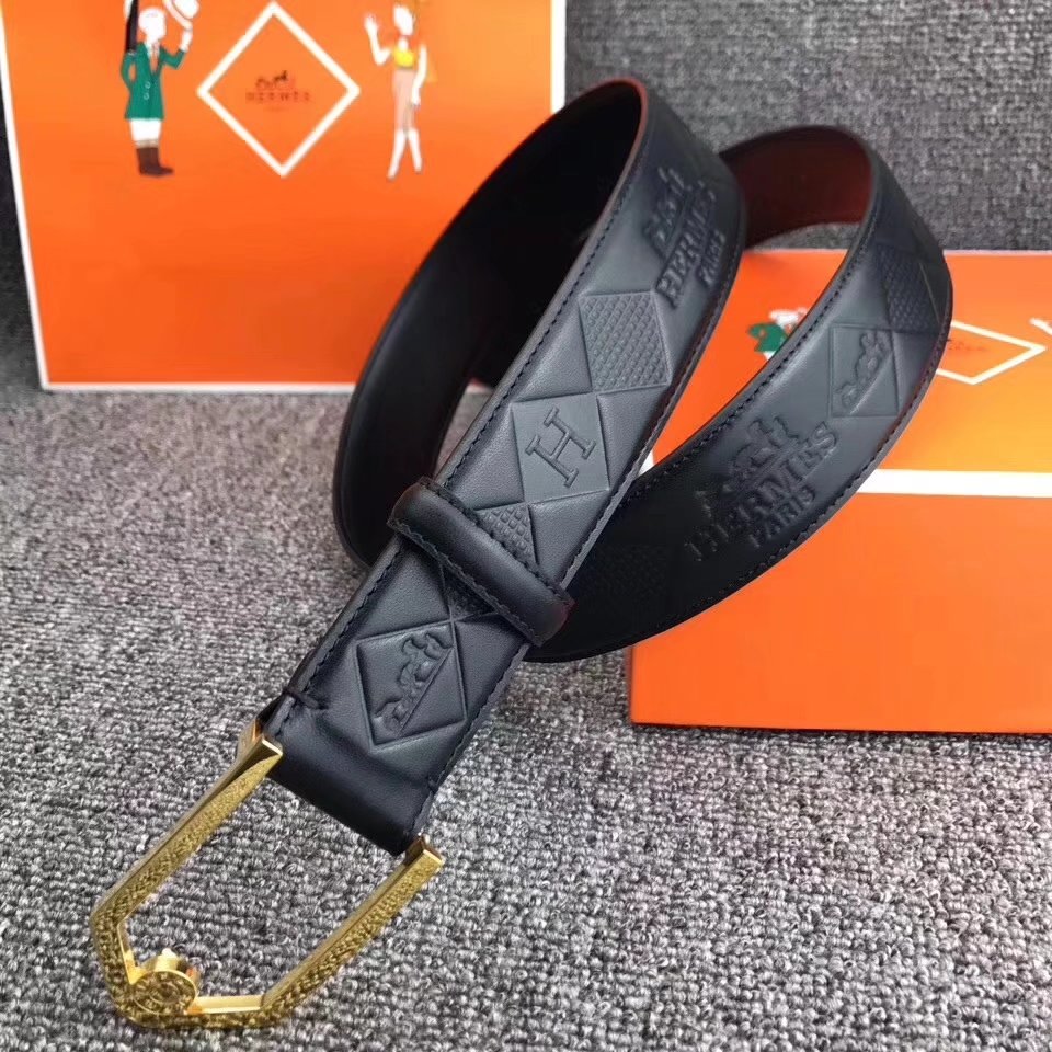 Hermes Reversible Leather Belt With Gold Buckle t 020 