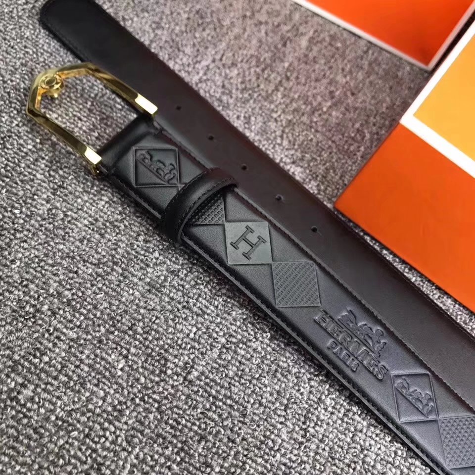 Hermes Reversible Leather Belt With Gold Buckle t 020 